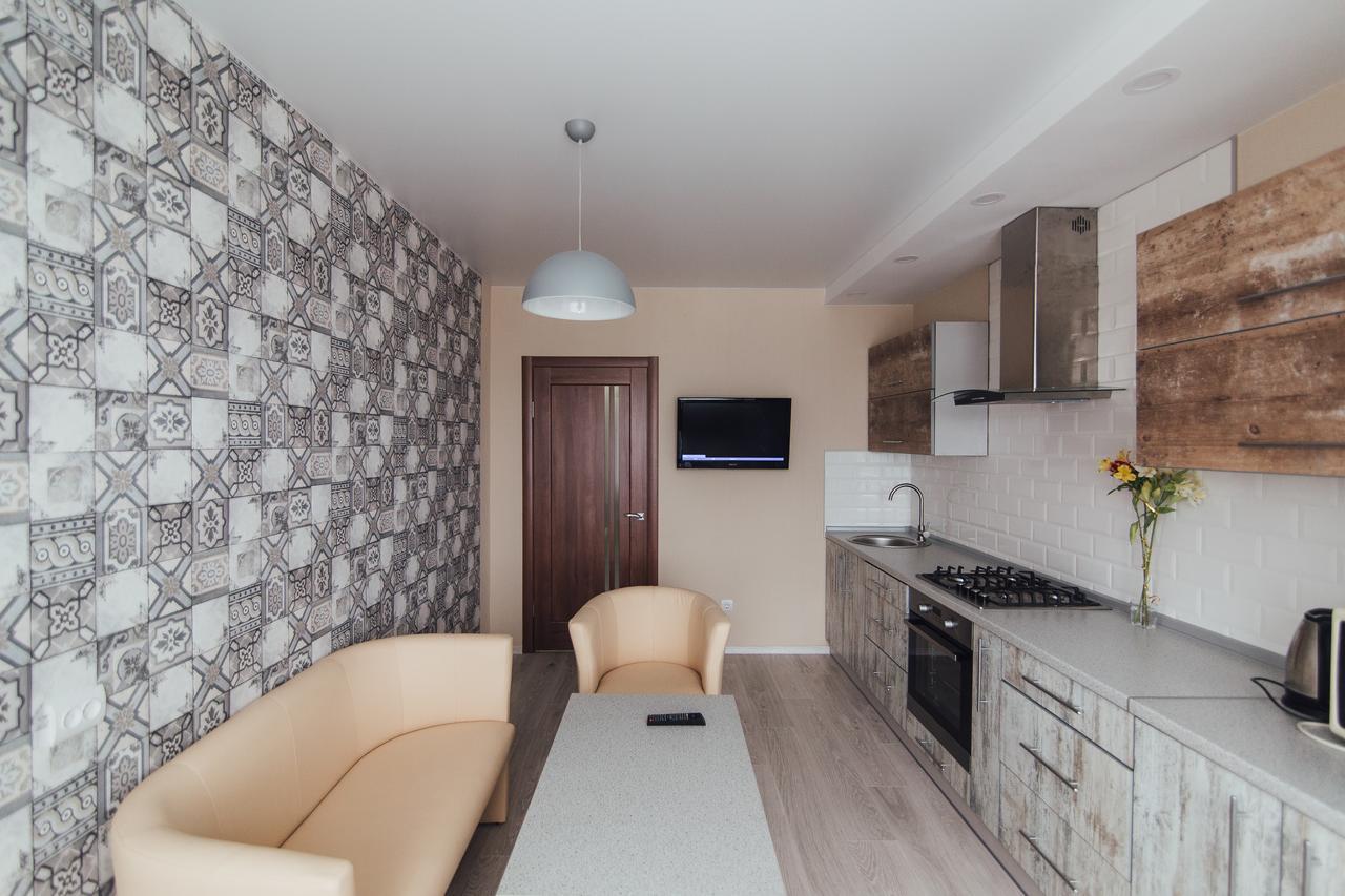 Vip Apartments Faraon Centr スームィ エクステリア 写真