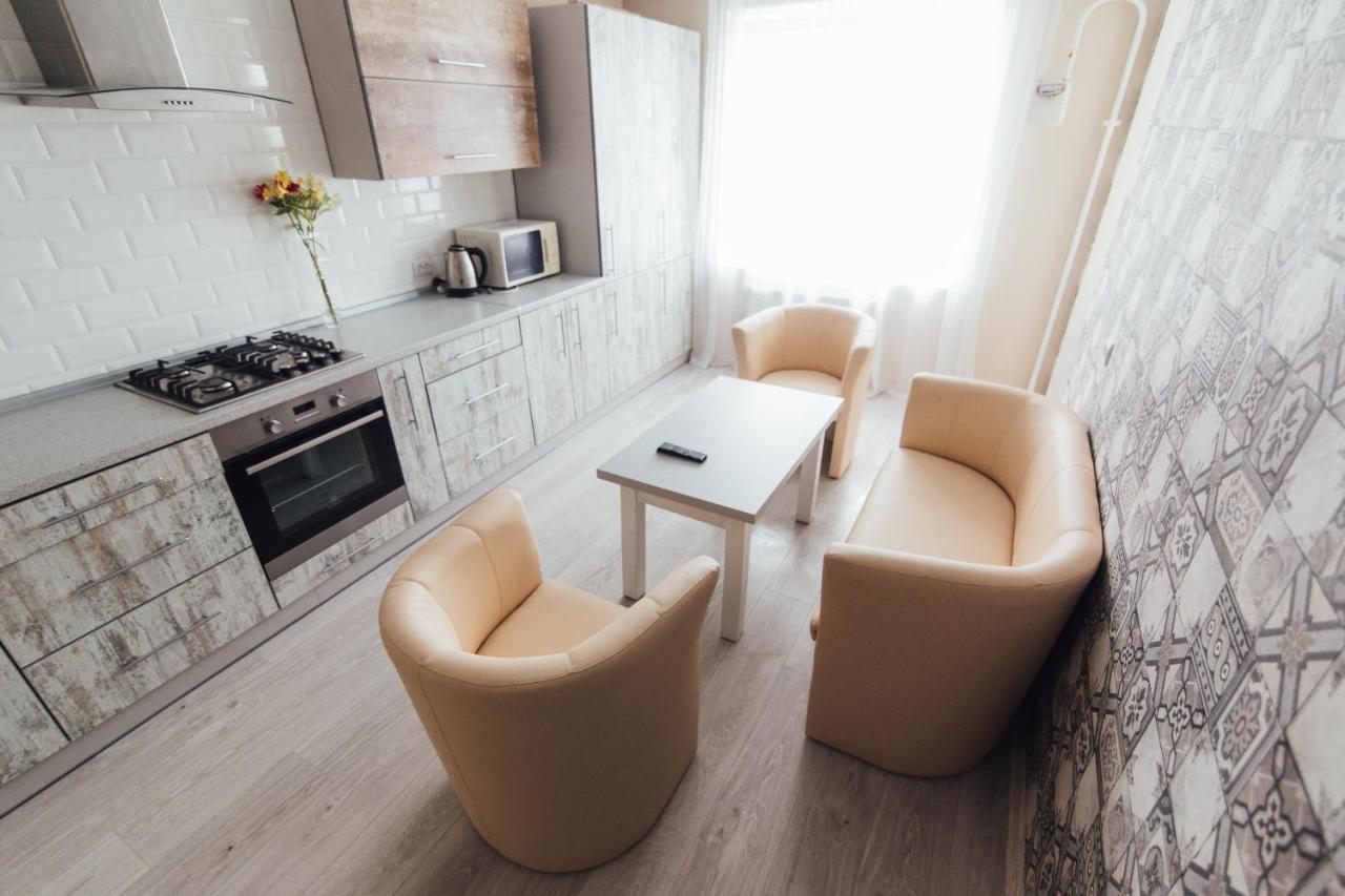 Vip Apartments Faraon Centr スームィ エクステリア 写真